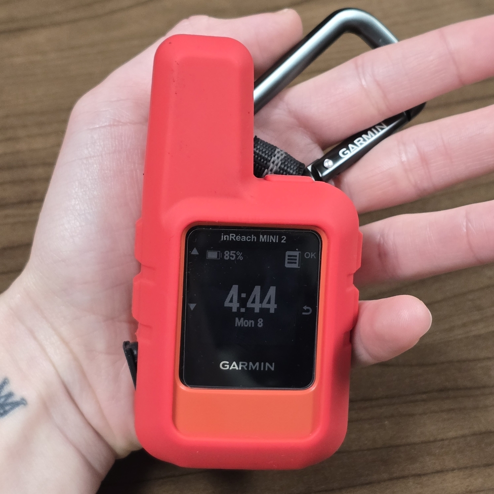 Garmin inReach Mini 2 Red GPS Device